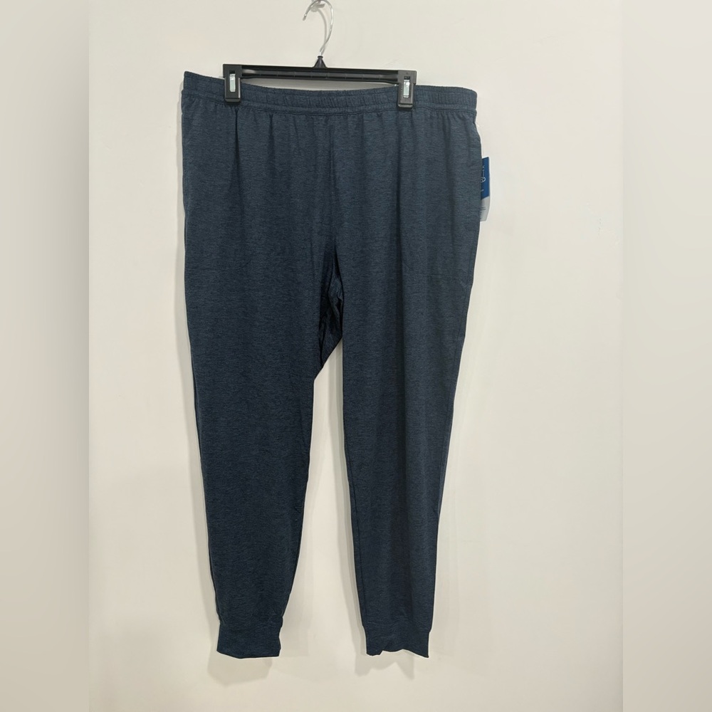 Brooks Men's Luxe Joggers